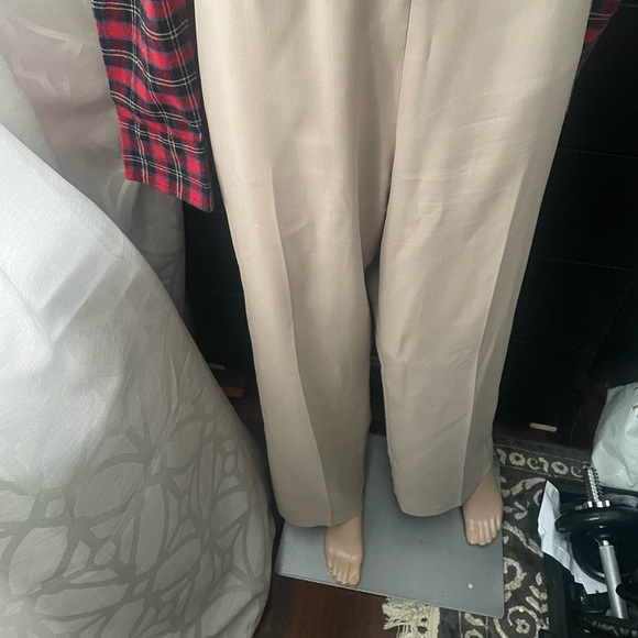 Tan Structured Trousers with Straight-Leg Silhouette - Picture 3 of 3